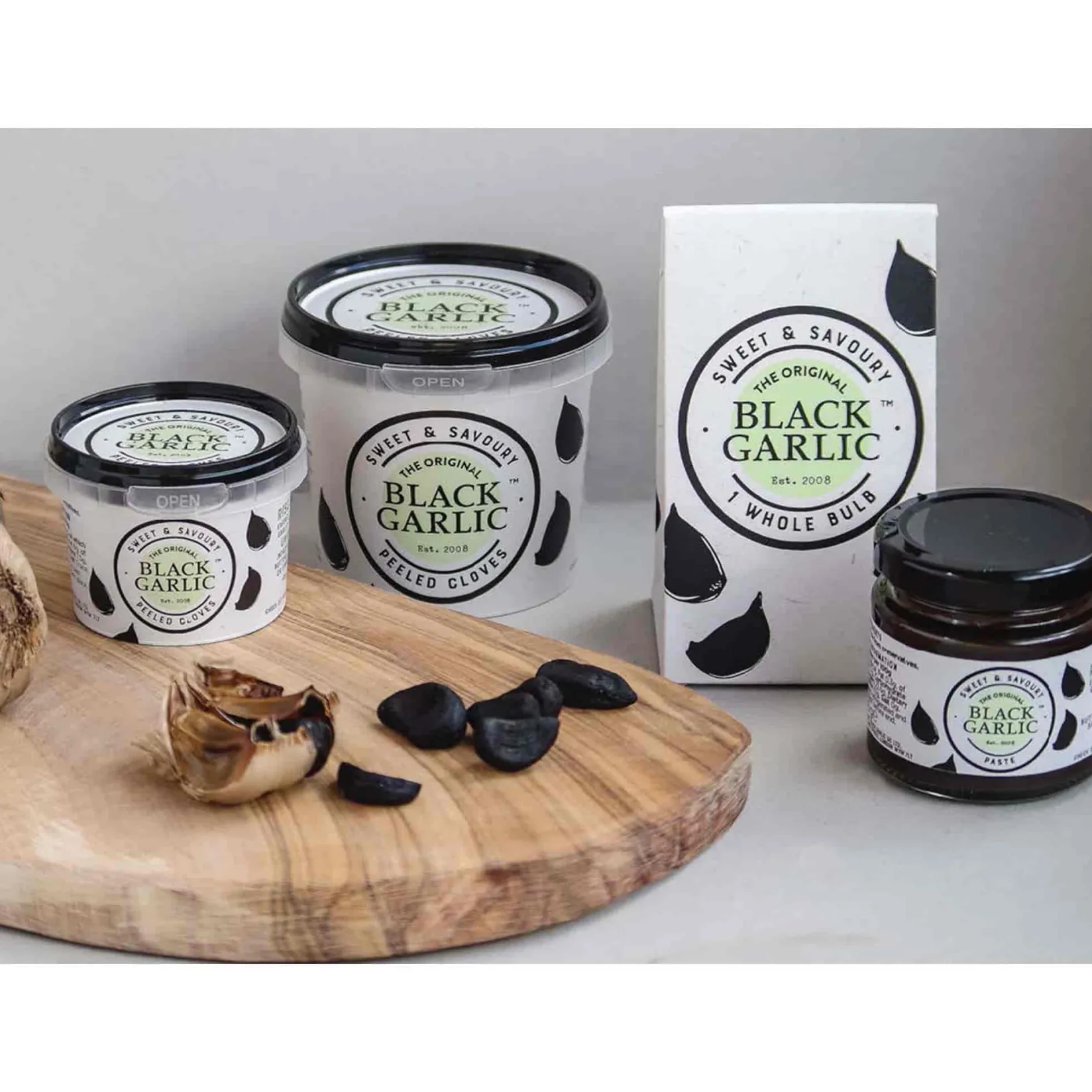 Balsajo Made In The Uk|Sauces & Condiments^Black Garlic Cloves, 50g