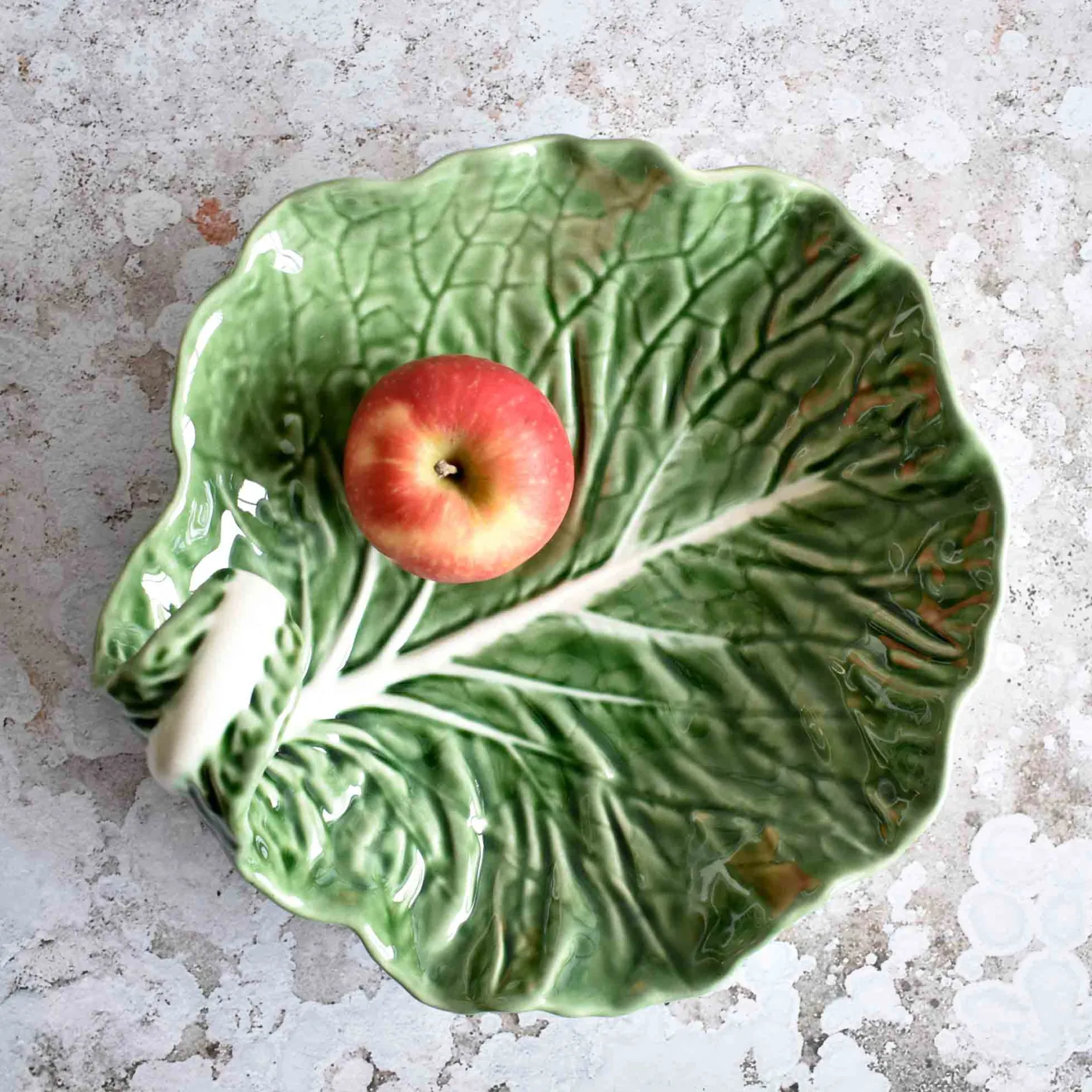 Bordallo Pinheiro Tableware Brands|Serveware^Curved Cabbage Leaf Dish, 25cm