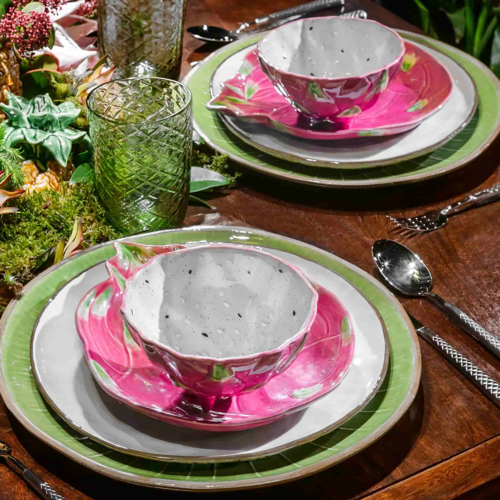 Bordallo Pinheiro Crockery & Dinnerware|Bowls^Tropical Fruits Dragon Fruit Small Bowl, 14x14cm