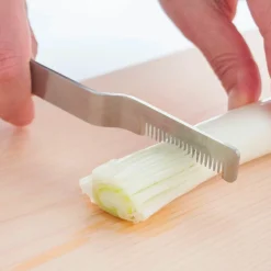 Yoshikawa Japanese Ingredients|Kitchen Tools & Utensils^Japanese Stainless Steel Saku Spring Onion Slicer