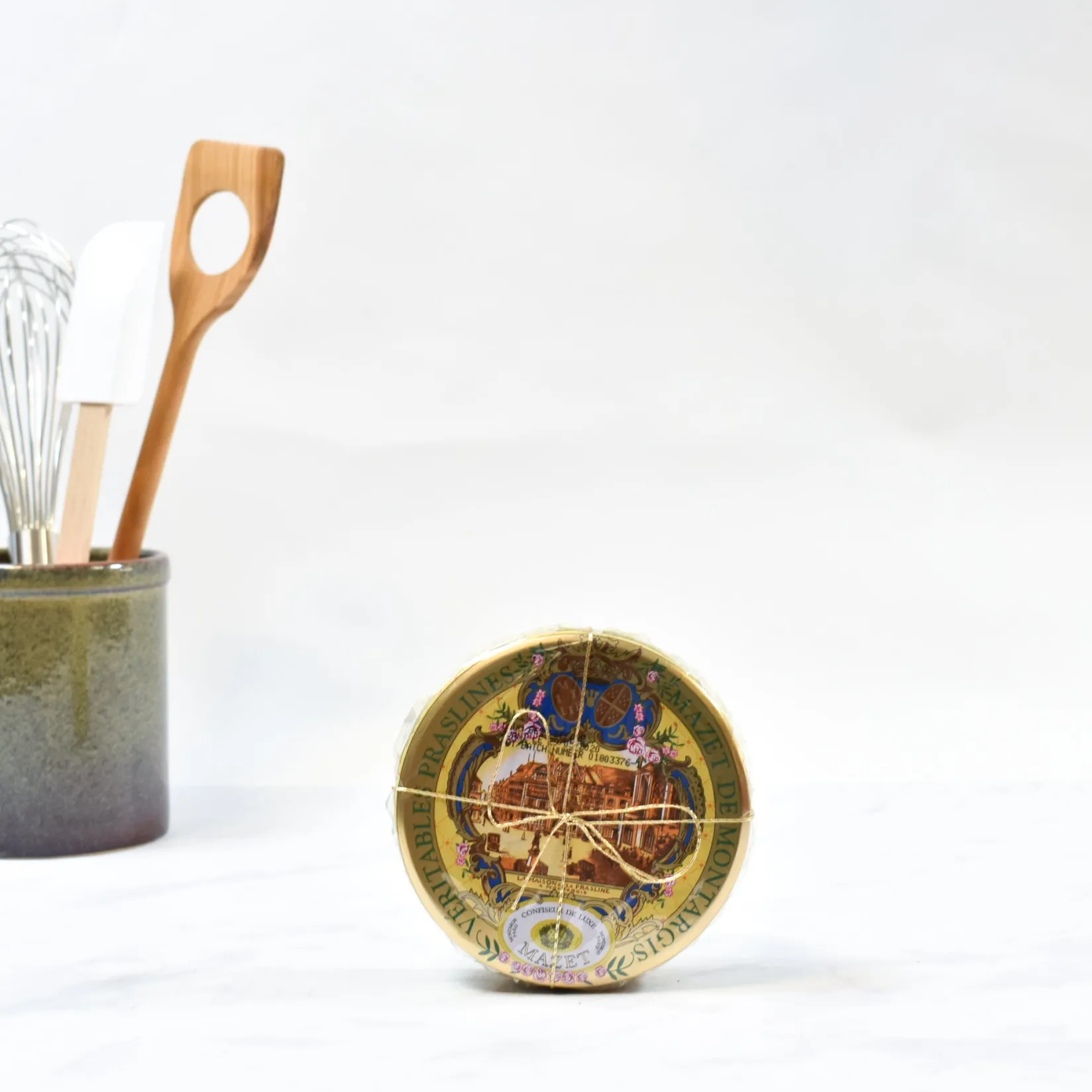 Mazet de Montargis Ingredients Brands|French Ingredients^Pralines Tin, 250g