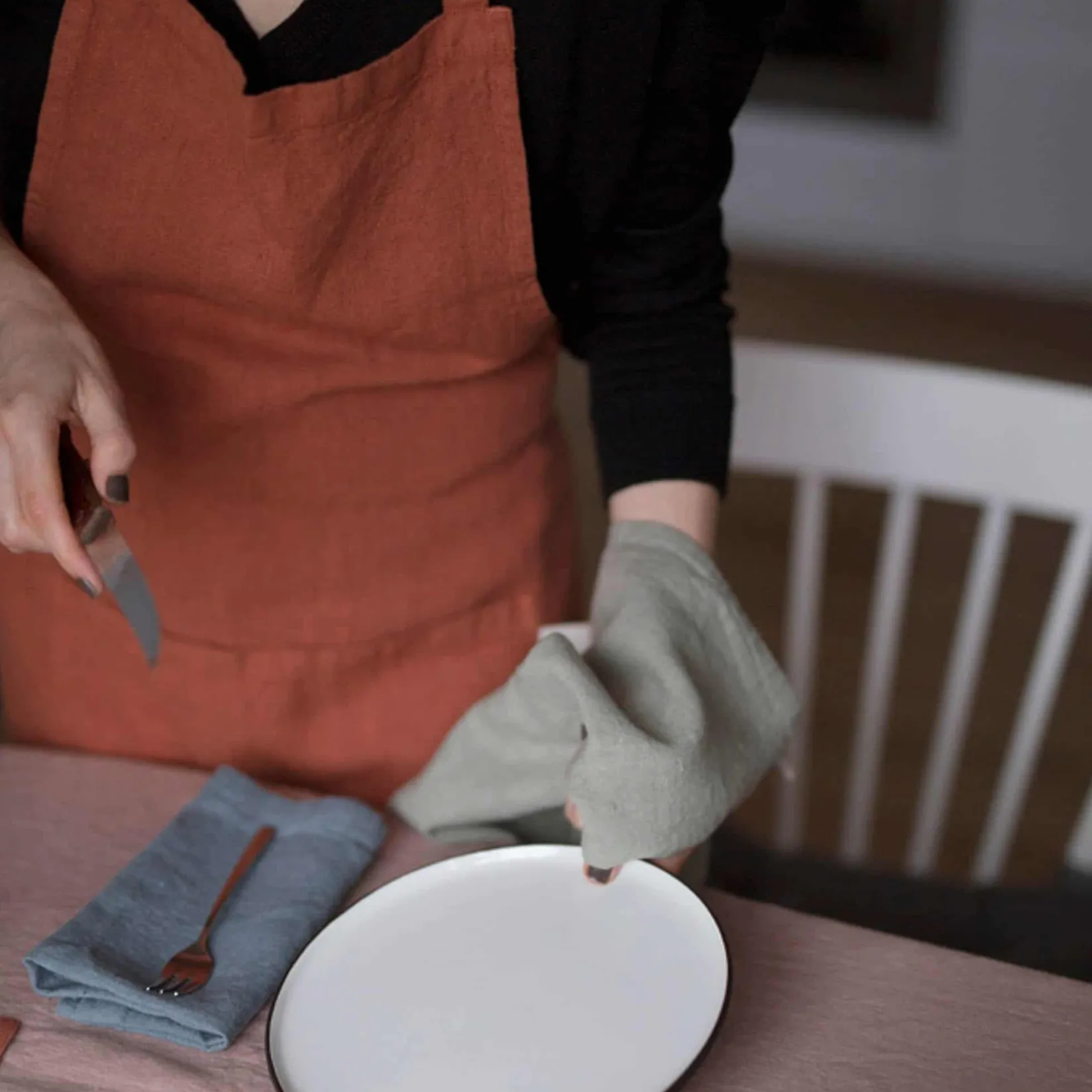 Linen Tales Kitchen Textiles & Clothing^Rust Daily Linen Apron