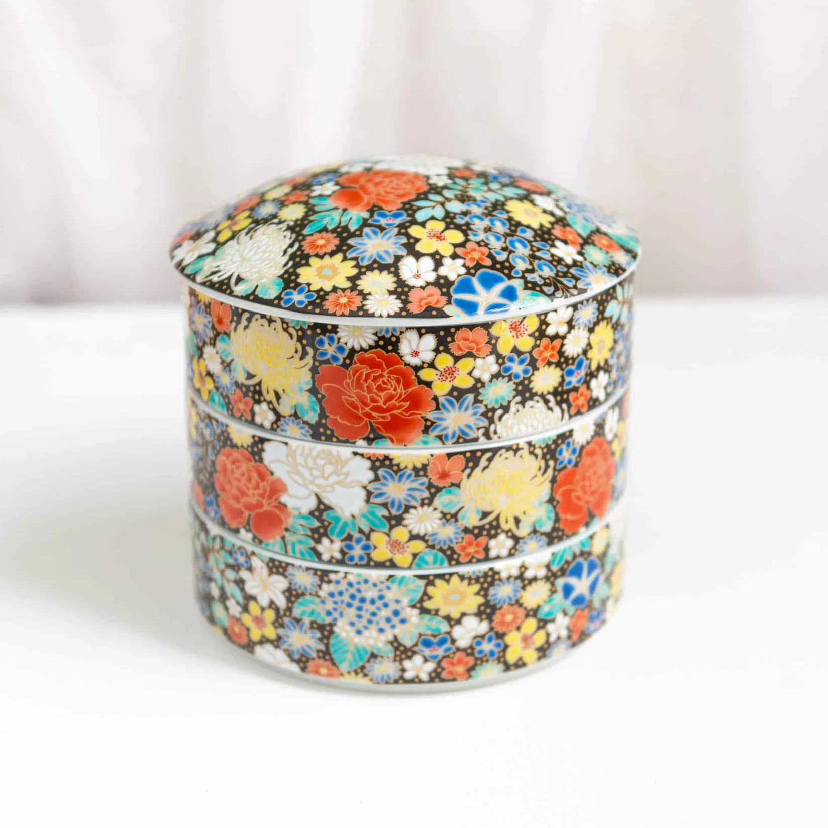 Seikou Tableware Brands|Japanese Ingredients^Porcelain Black Floral Motif Sweets Container, 3 Compartments