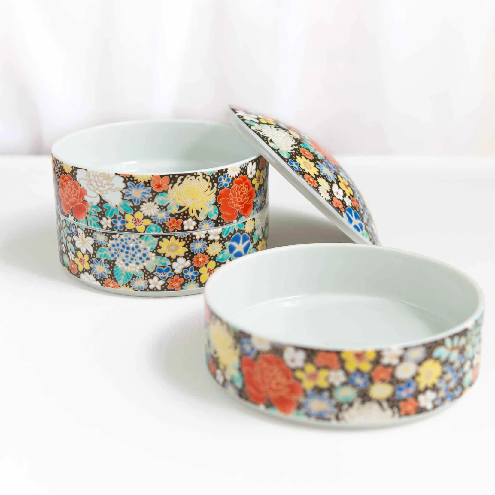 Seikou Tableware Brands|Japanese Ingredients^Porcelain Black Floral Motif Sweets Container, 3 Compartments